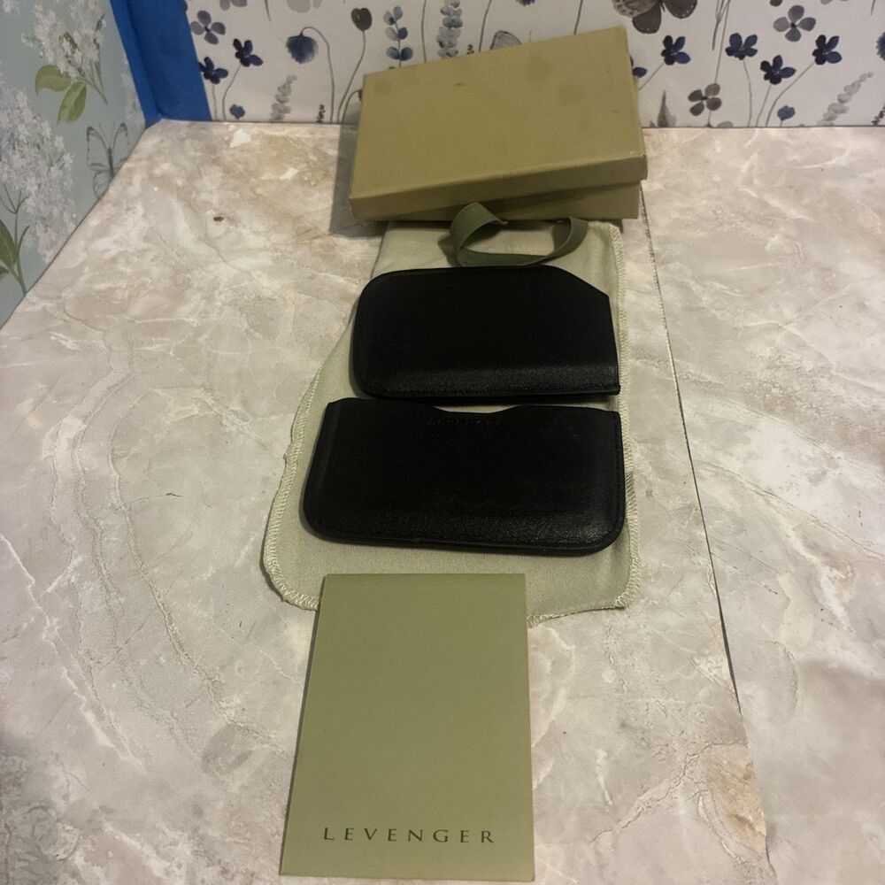 Levenger Card Holder Black NIB